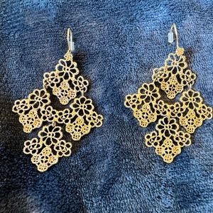 Stella and dot gold statement earrings